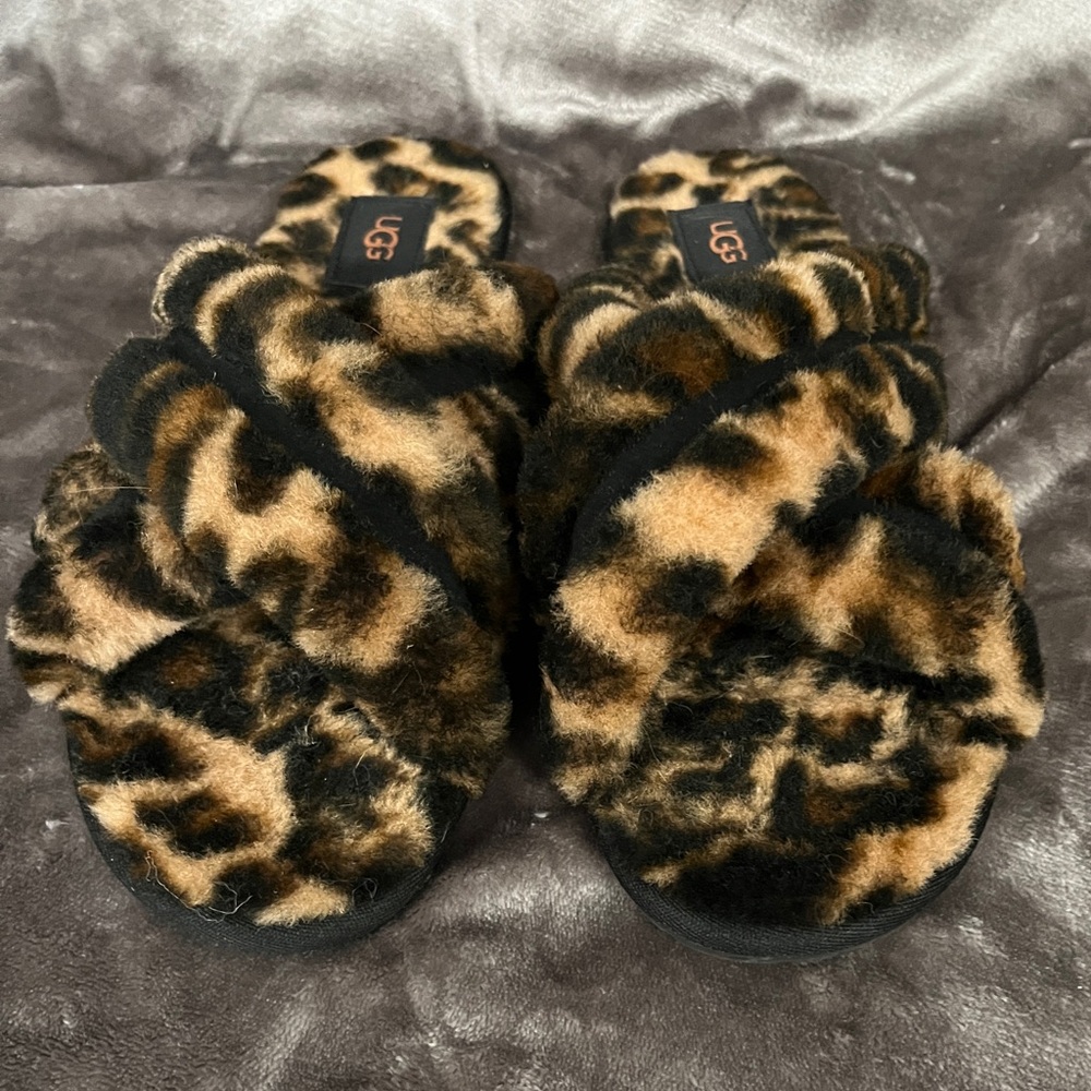 UGG Women's Scuffita Panther Print Slipper